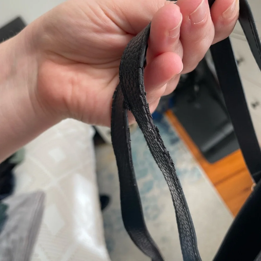 White House Black Market Tote Purse - Picture 6 of 8